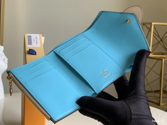 9 LOUIS VUITTON COMPACT WALLET PONT 0804